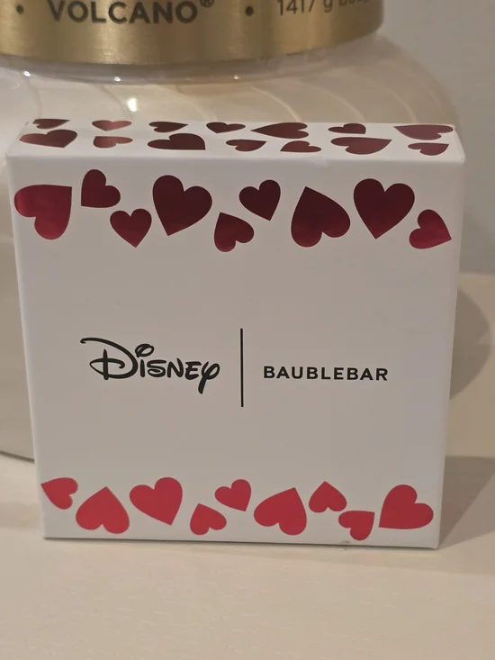 NWT Disney x Baublebar Minnie Mouse Valentine's Day Earrings - Picture 5 of 6